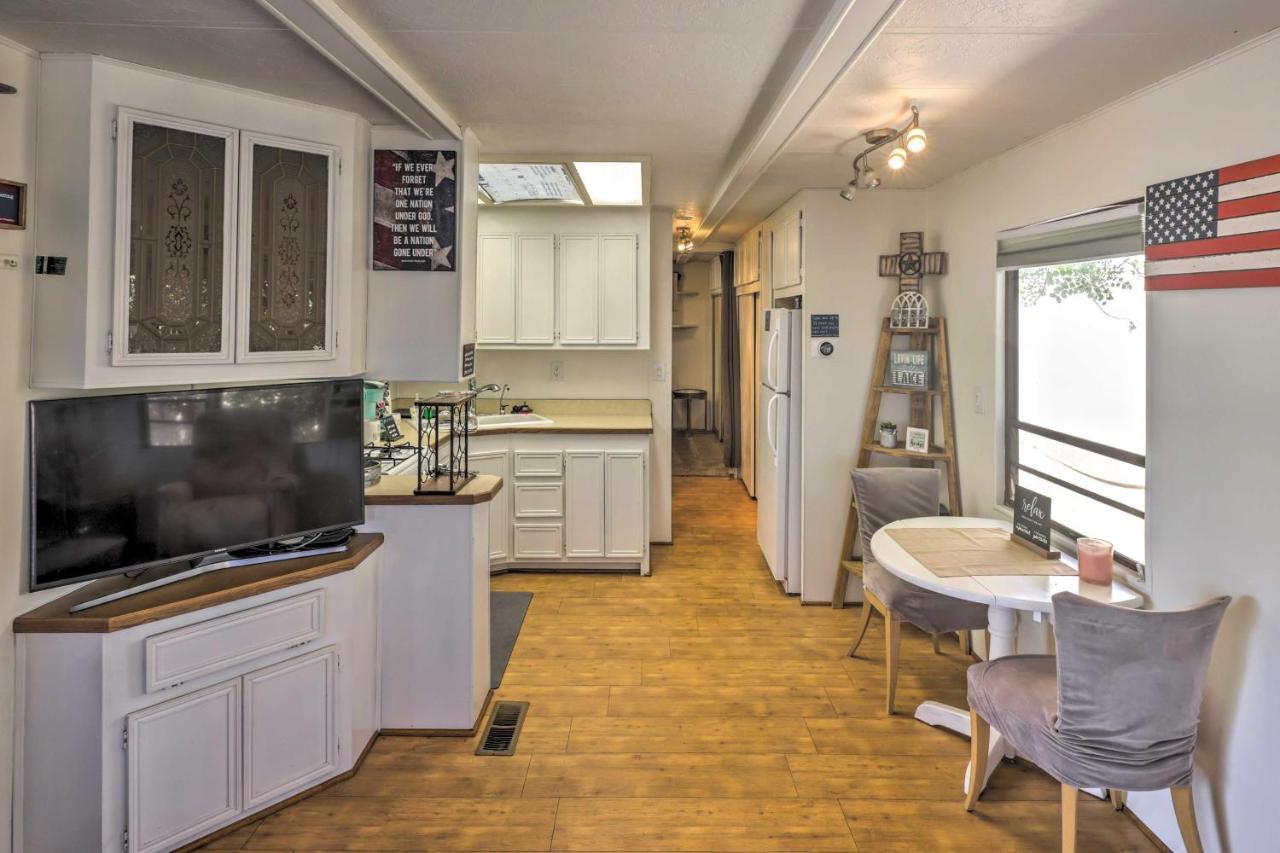 Cozy Lake Havasu City Home With Dock And Beach Access! المظهر الخارجي الصورة