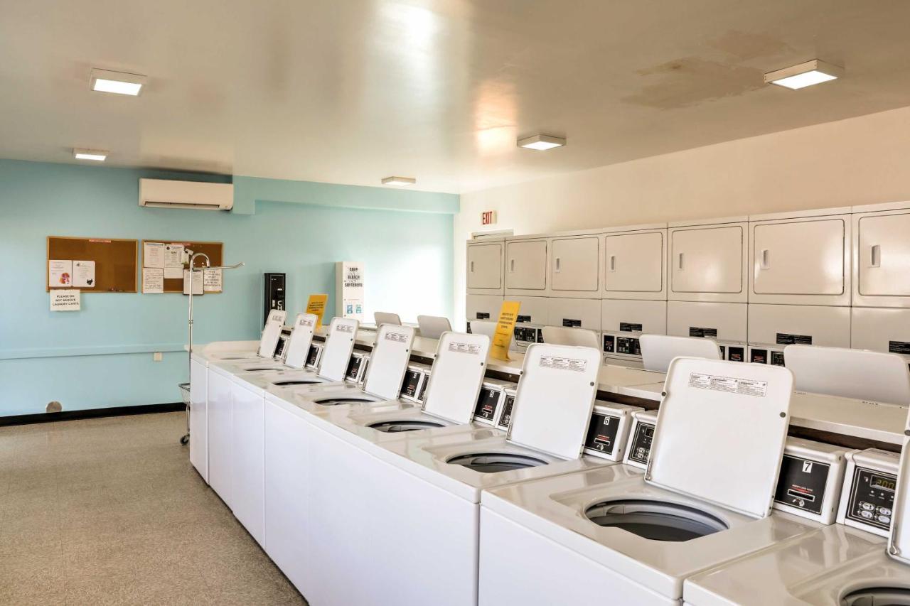 Cozy Lake Havasu City Home With Dock And Beach Access! المظهر الخارجي الصورة
